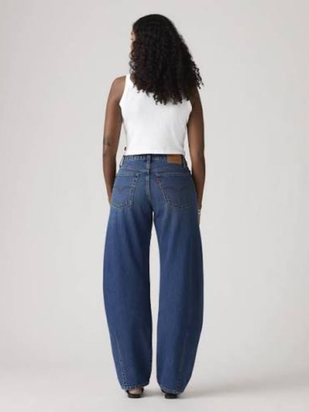 Levis BAGGY DAD BARREL Jean 32" Inseam - Picture 3 of 5
